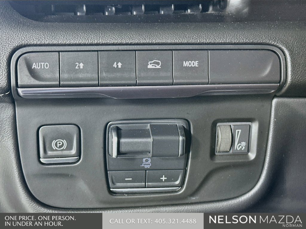 Used 2023 Cadillac Escalade Sport AWD/4WD image 11