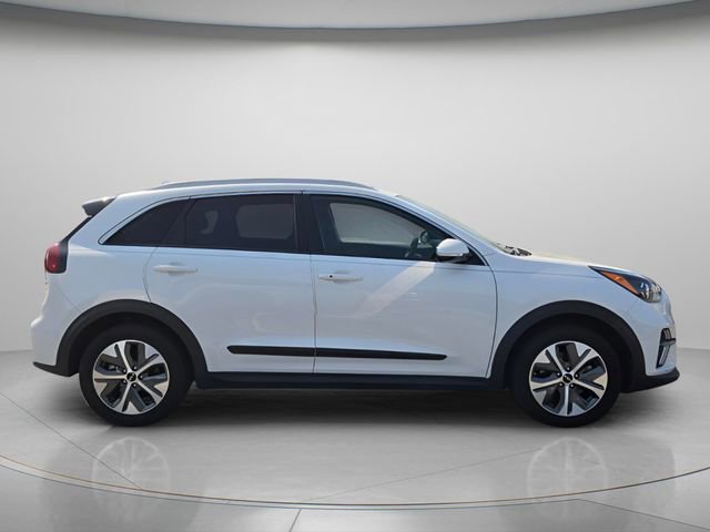 Used 2022 Kia Niro EX FWD image 7