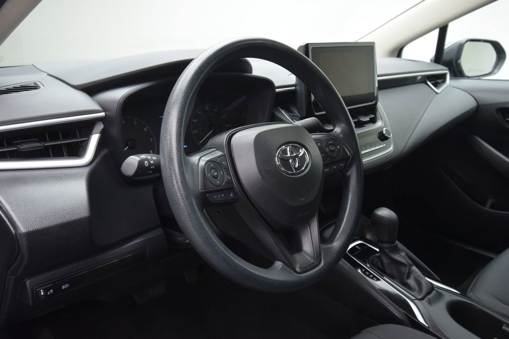 Used 2024 Toyota Corolla LE image 12