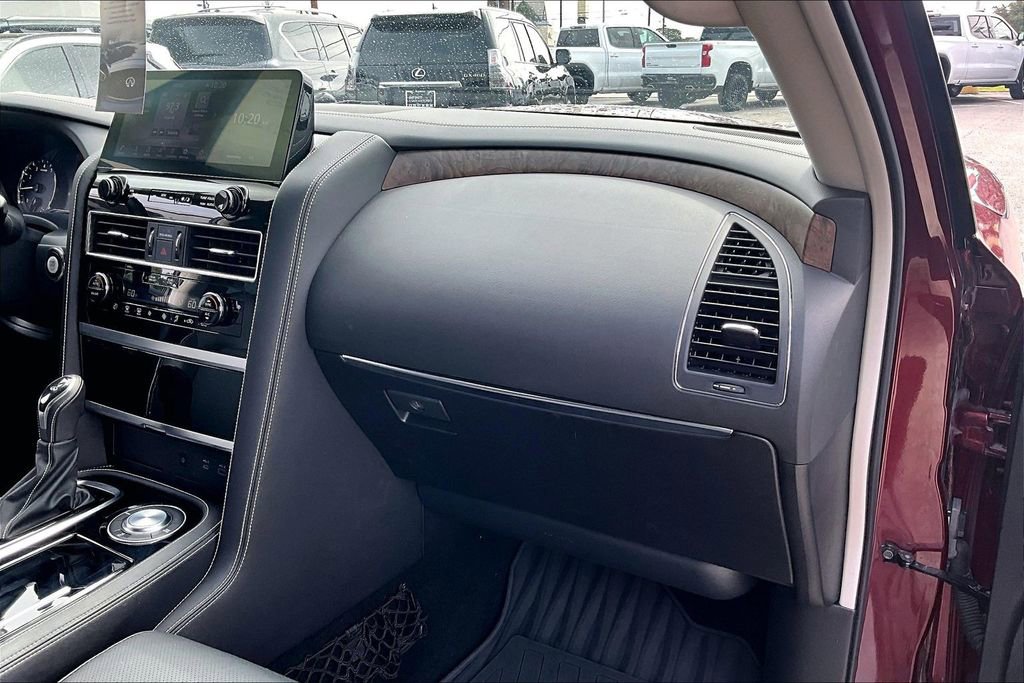 Used 2023 INFINITI QX80 Premium Select w/ All-Season Package RWD image 22