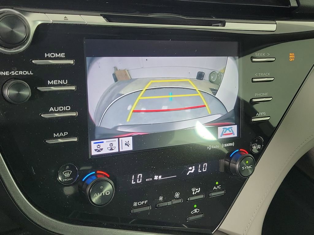 Certified 2019 Toyota Camry XLE FWD image 15