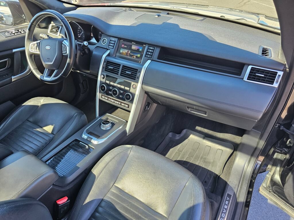 Used 2016 Land Rover Discovery Sport HSE Luxury AWD/4WD image 11
