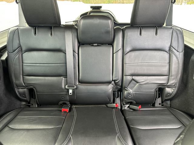 Used 2018 Jeep Wrangler Unlimited Sahara w/ Dual Top Group image 37