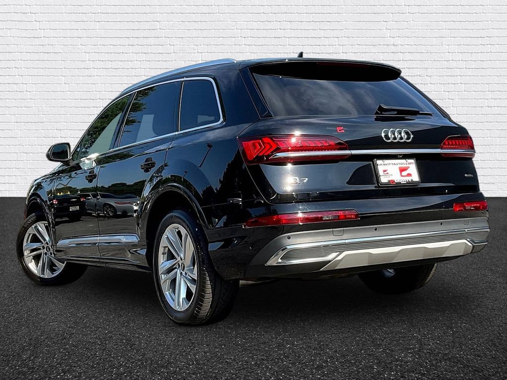 Used 2023 Audi Q7 3.0T Premium w/ Convenience Package AWD/4WD image 4