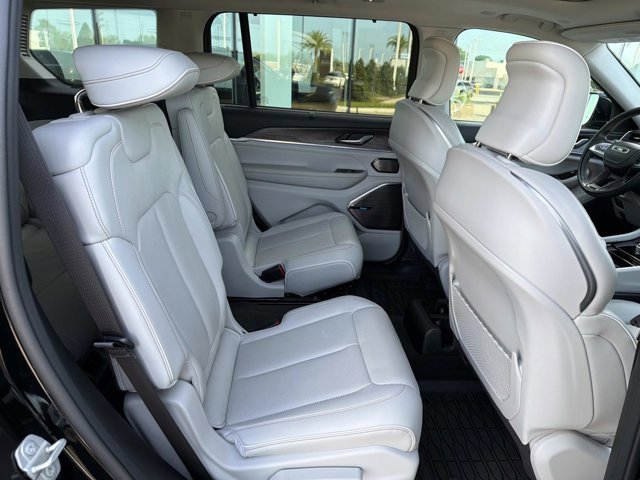 Used 2021 Jeep Grand Cherokee L Overland w/ Advanced Protech Group III RWD image 24