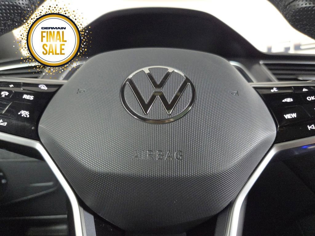 Used 2024 Volkswagen Tiguan SEL R-Line image 21