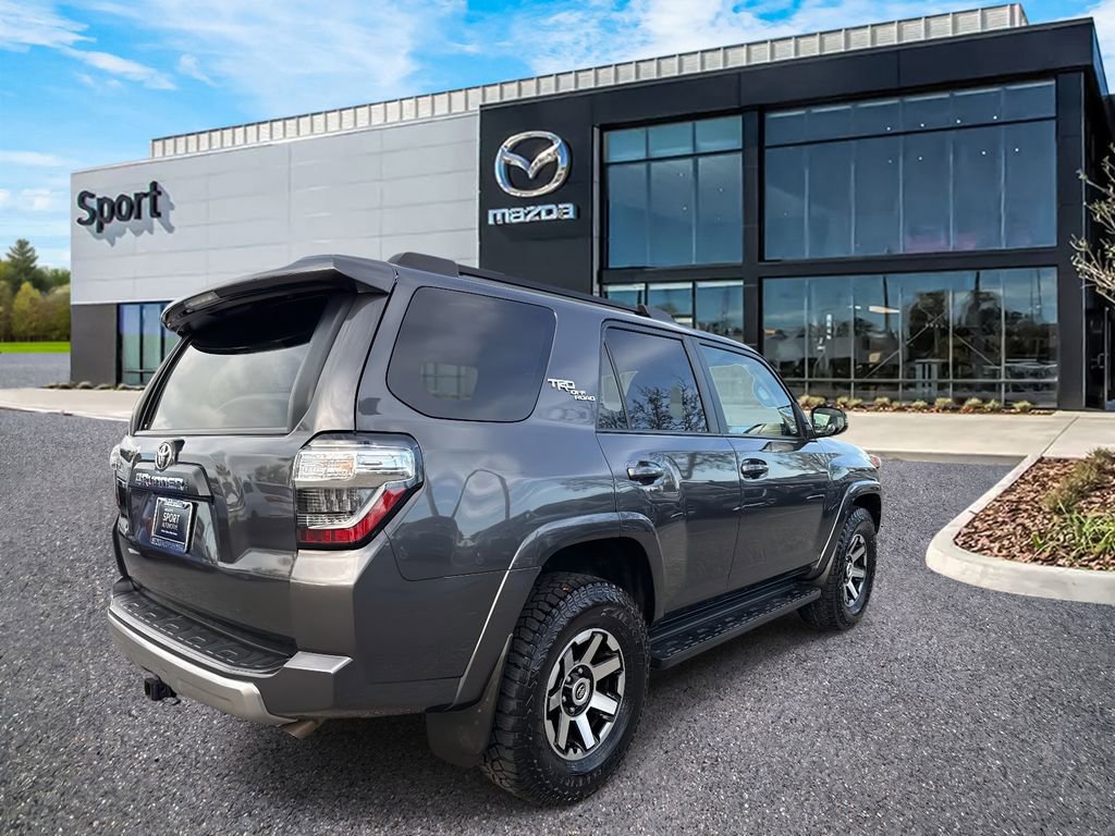 Used 2022 Toyota 4Runner TRD Off-Road Premium AWD/4WD image 3