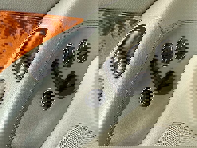 Used 2007 Mercedes-Benz SL 550 image 27