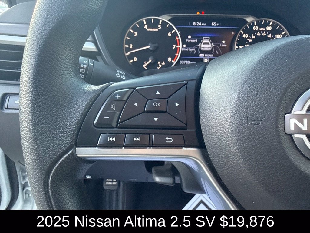 Used 2025 Nissan Altima 2.5 SV FWD image 22