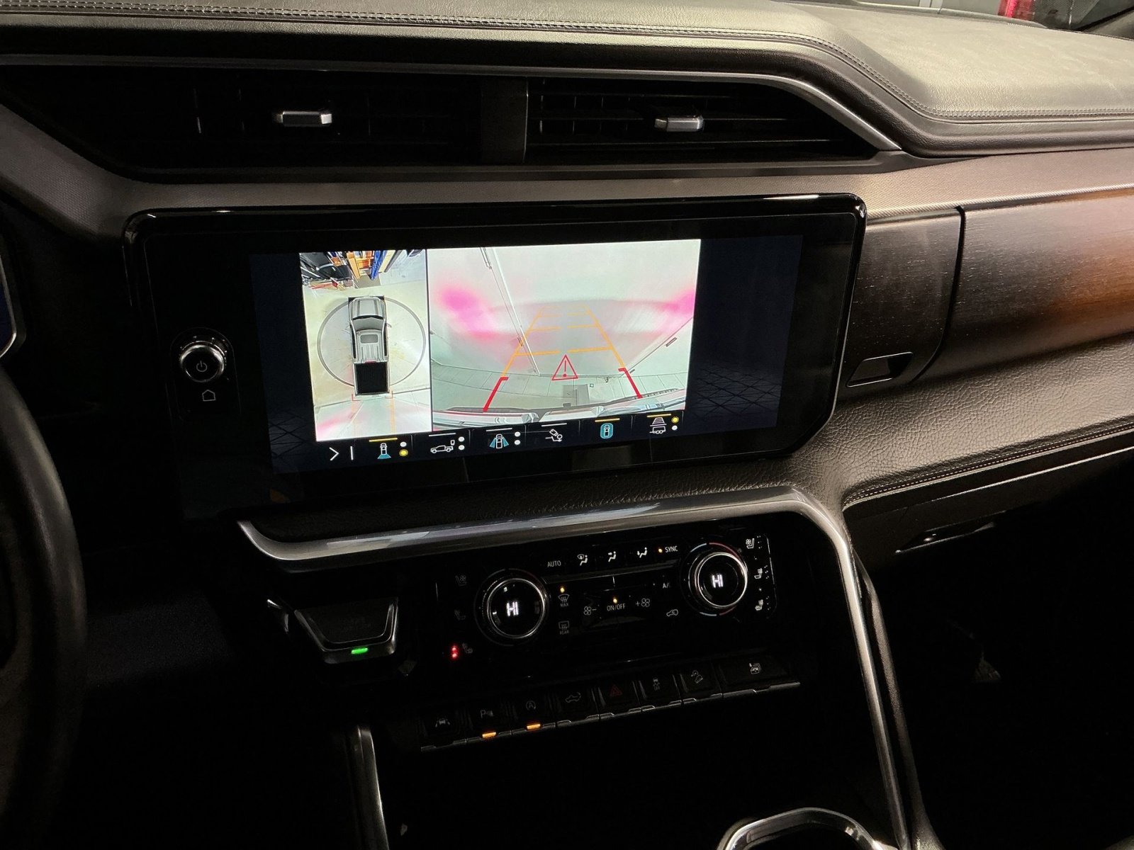 Used 2023 GMC Sierra 1500 Denali image 27