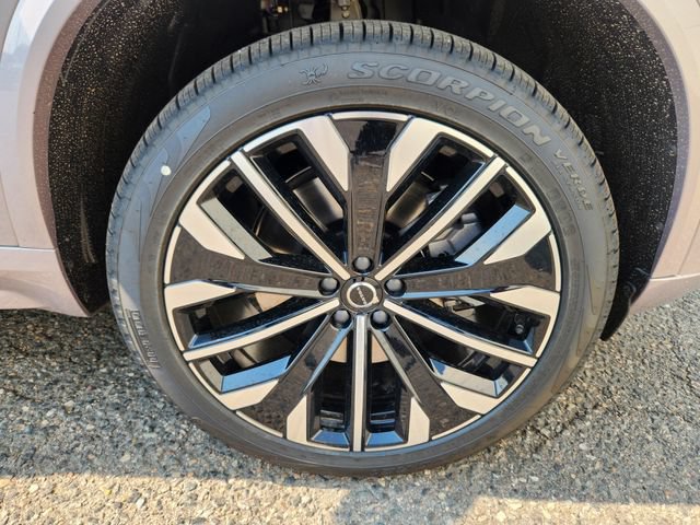 New 2026 Volvo XC90 T8 Ultra w/ Protection Package AWD/4WD image 18