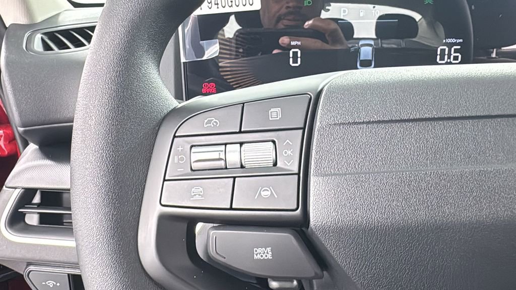 New 2025 Kia K4 LXS image 19