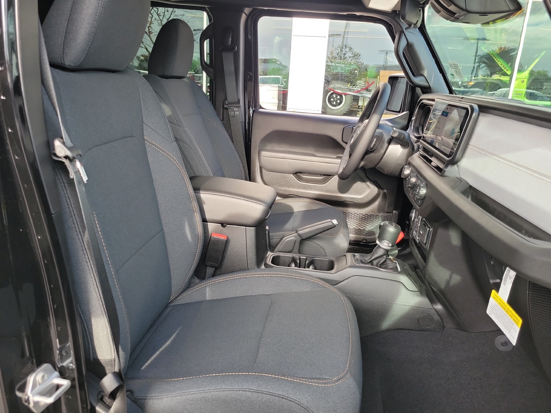 New 2026 Jeep Gladiator Sport AWD/4WD image 18