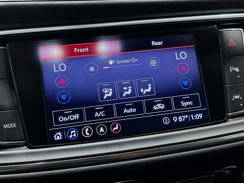 Used 2020 Buick Enclave Avenir w/ Avenir Technology Package FWD image 13