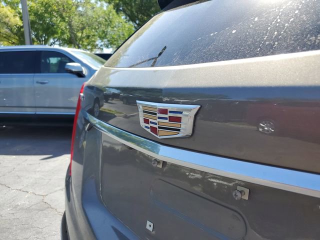 Used 2018 Cadillac XT5 Luxury w/ Driver Awareness Package FWD image 6