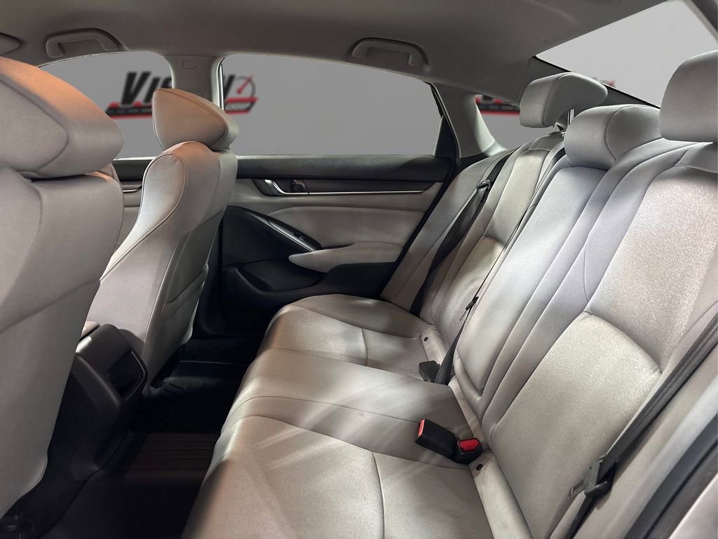 Used 2018 Honda Accord Hybrid image 10