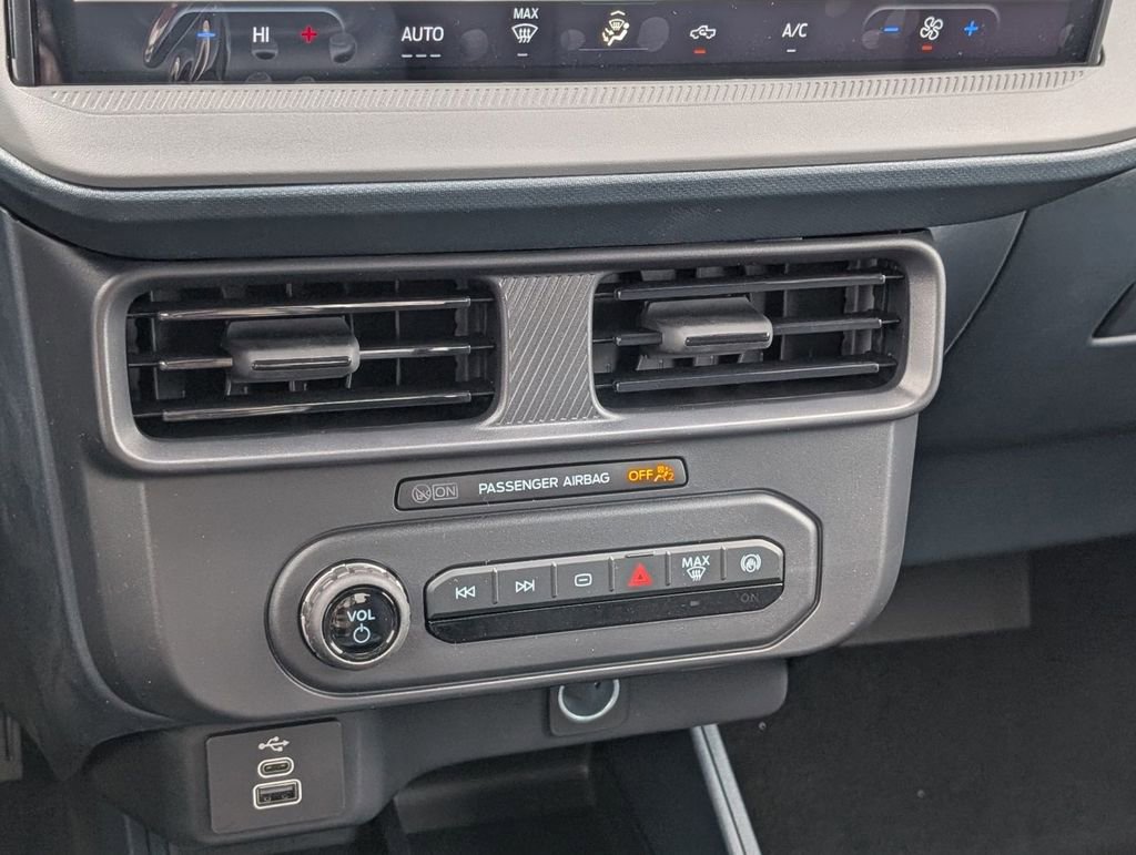 New 2026 Ford Maverick XL w/ Equipment Group 101A image 37