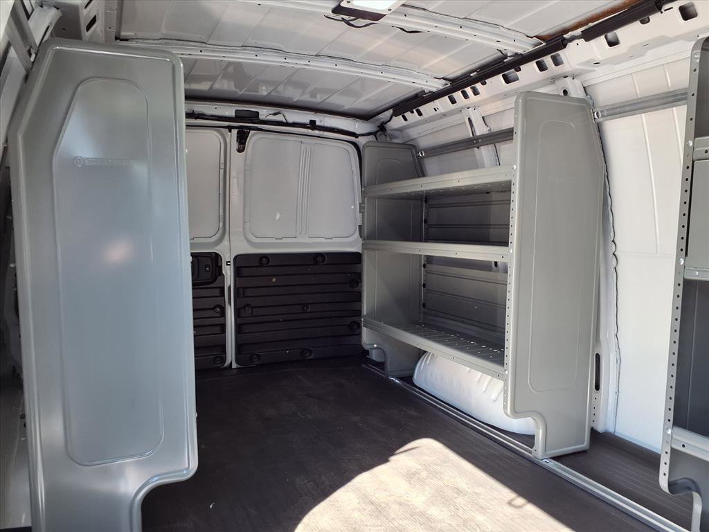 New 2025 GMC Savana 2500 Extended w/ Driver Convenience Package RWD image 17