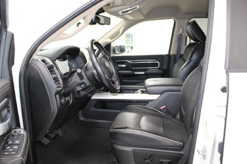 Used 2019 RAM 3500 Laramie AWD/4WD image 25