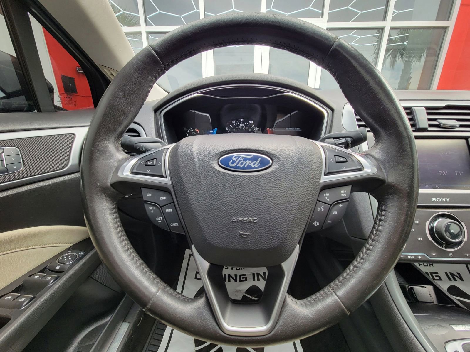 Used 2015 Ford Fusion Titanium FWD image 10