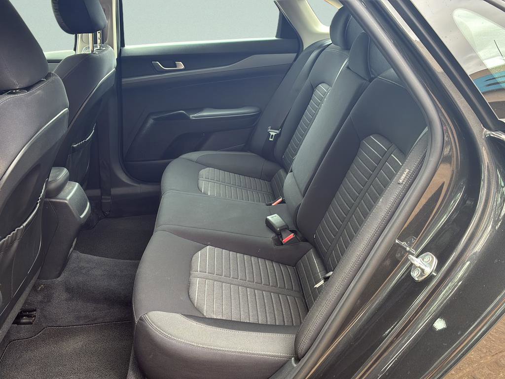 Used 2025 Kia K5 LXS FWD image 23