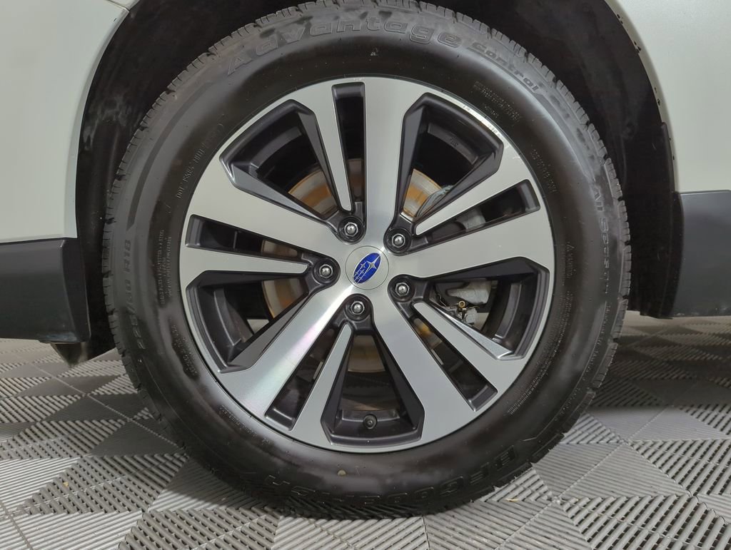 Used 2019 Subaru Outback 2.5i Limited image 21