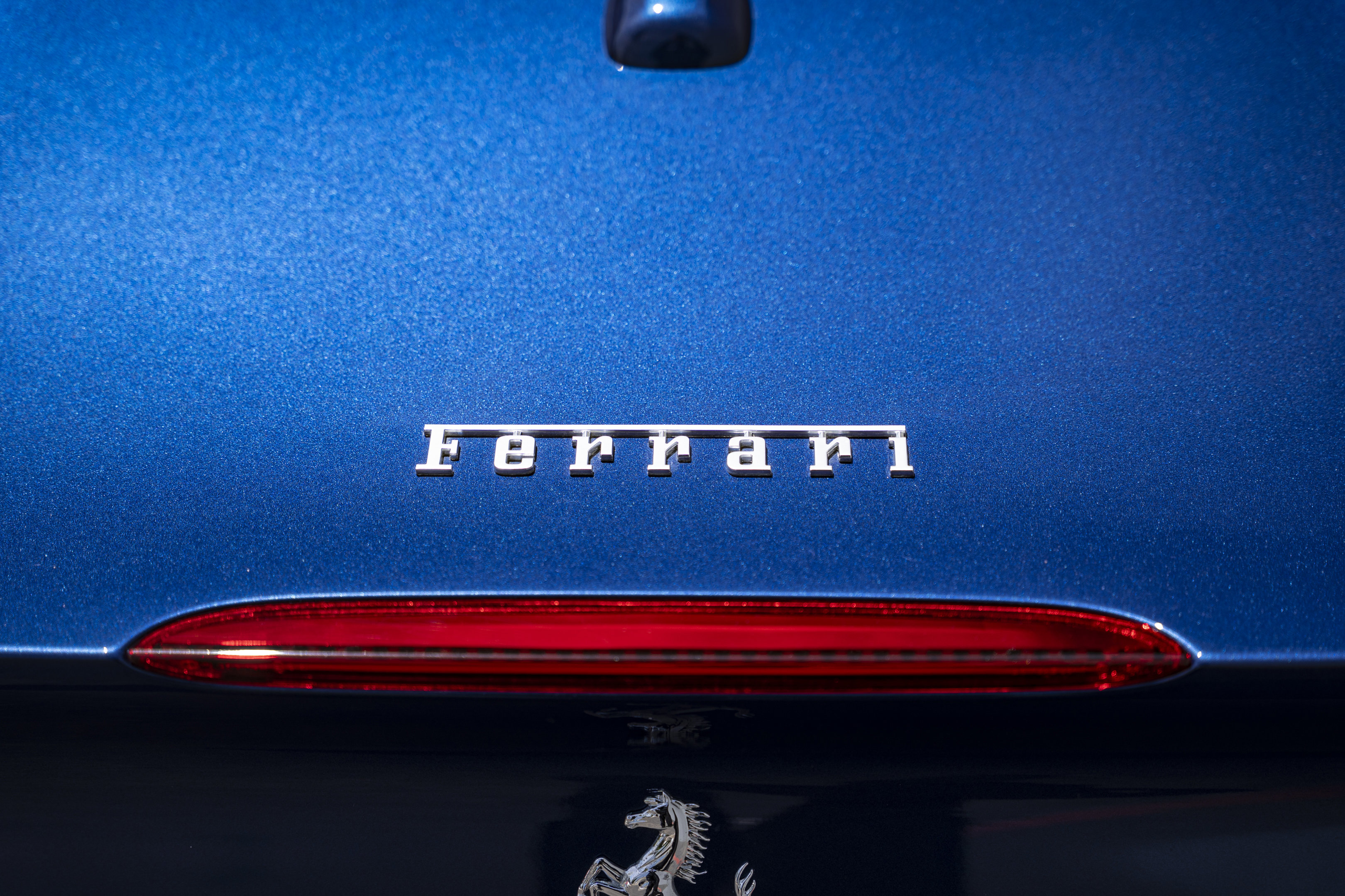 Used 2019 Ferrari Portofino RWD image 22