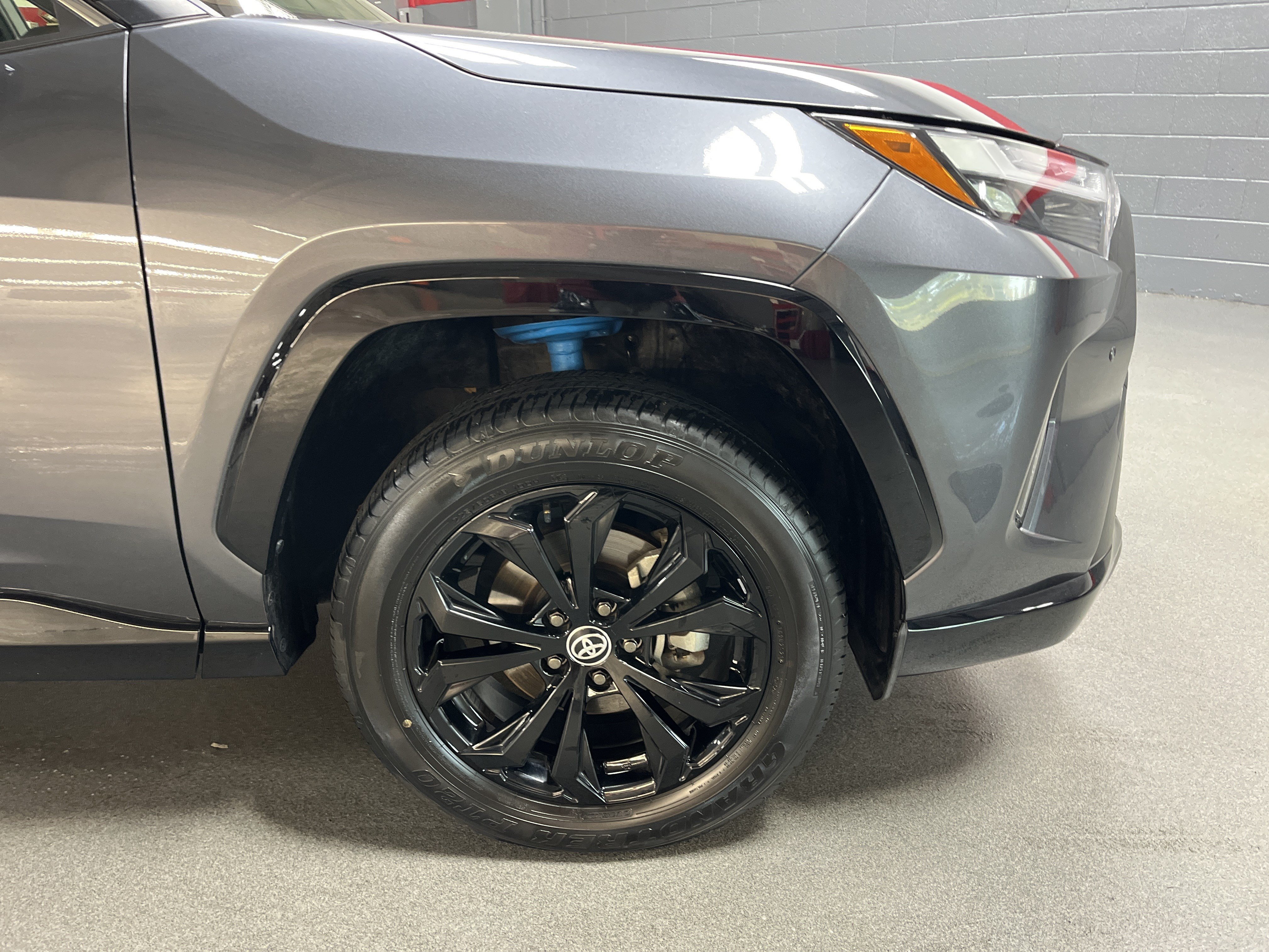Used 2023 Toyota RAV4 XSE AWD/4WD image 13