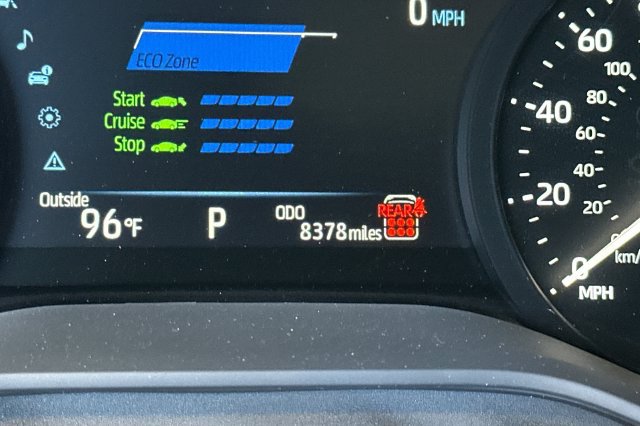 Certified 2026 Toyota Sienna XLE FWD image 31