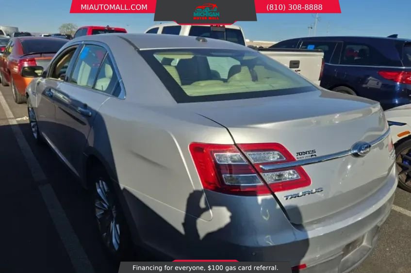 Used 2013 Ford Taurus Limited FWD image 2