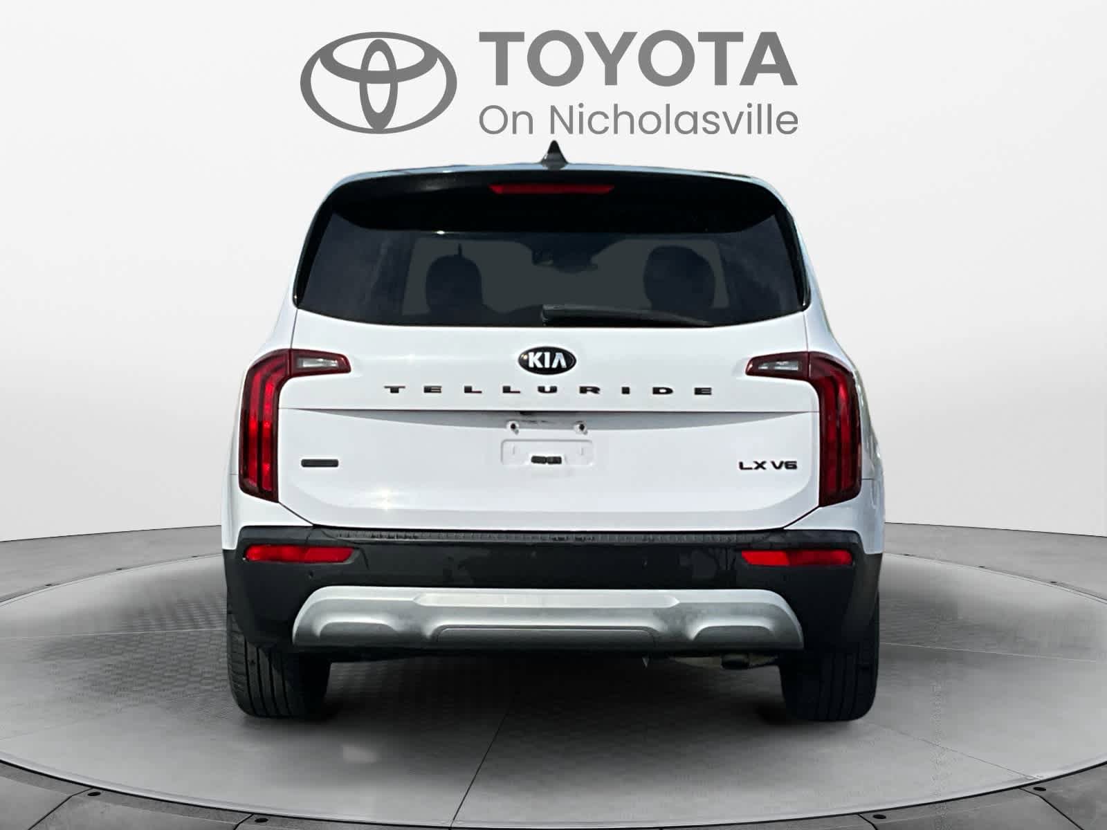 Used 2021 Kia Telluride LX AWD/4WD image 5