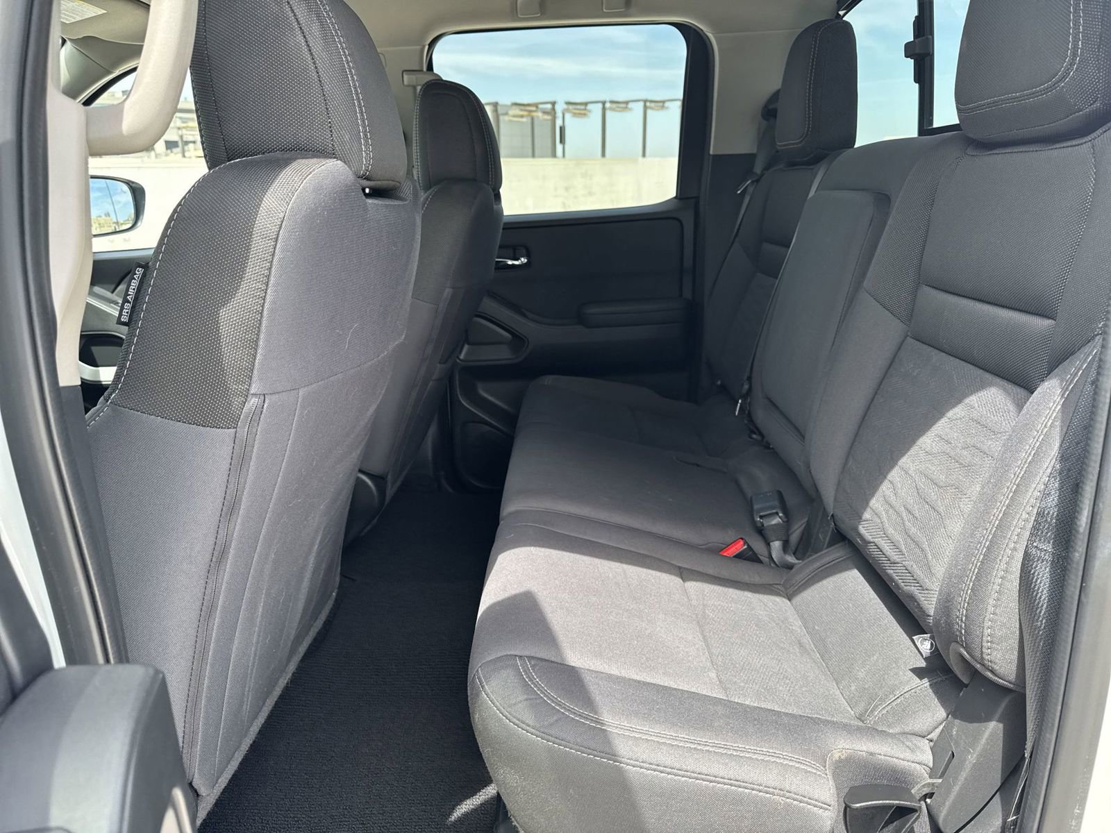 Used 2023 Nissan Frontier SV w/ Technology Package image 18