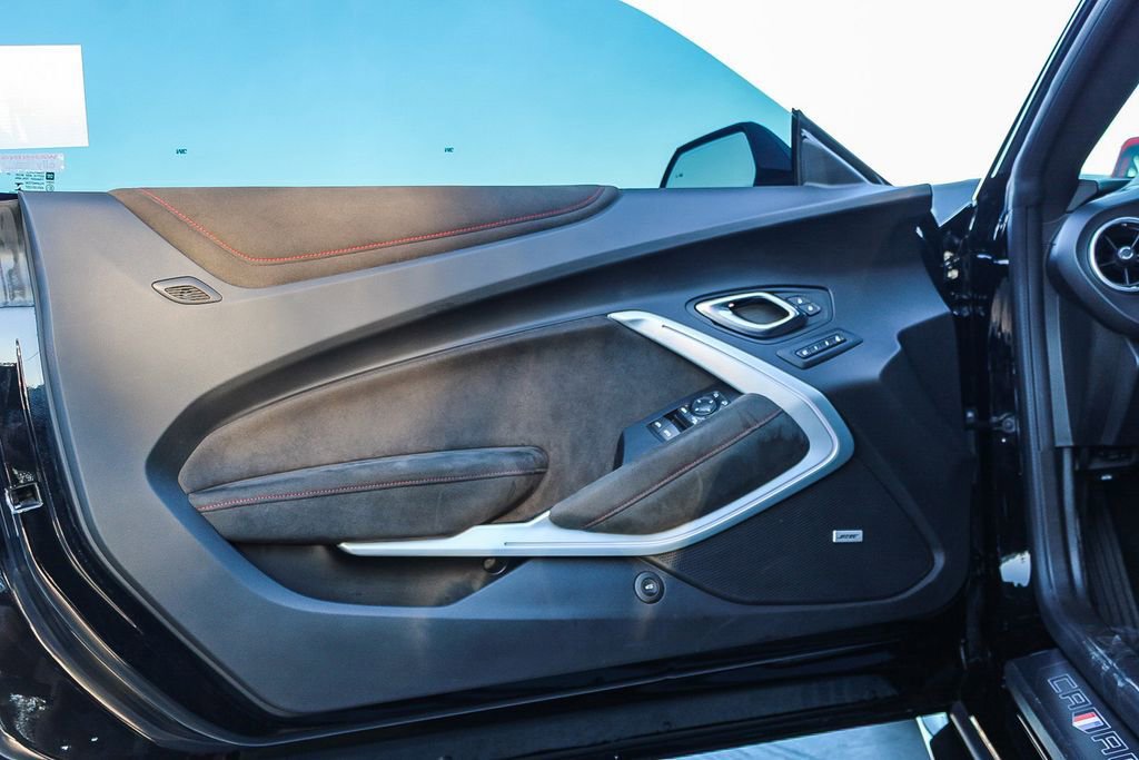 Used 2018 Chevrolet Camaro ZL1 w/ LPO, ZL1 Protection Package image 22