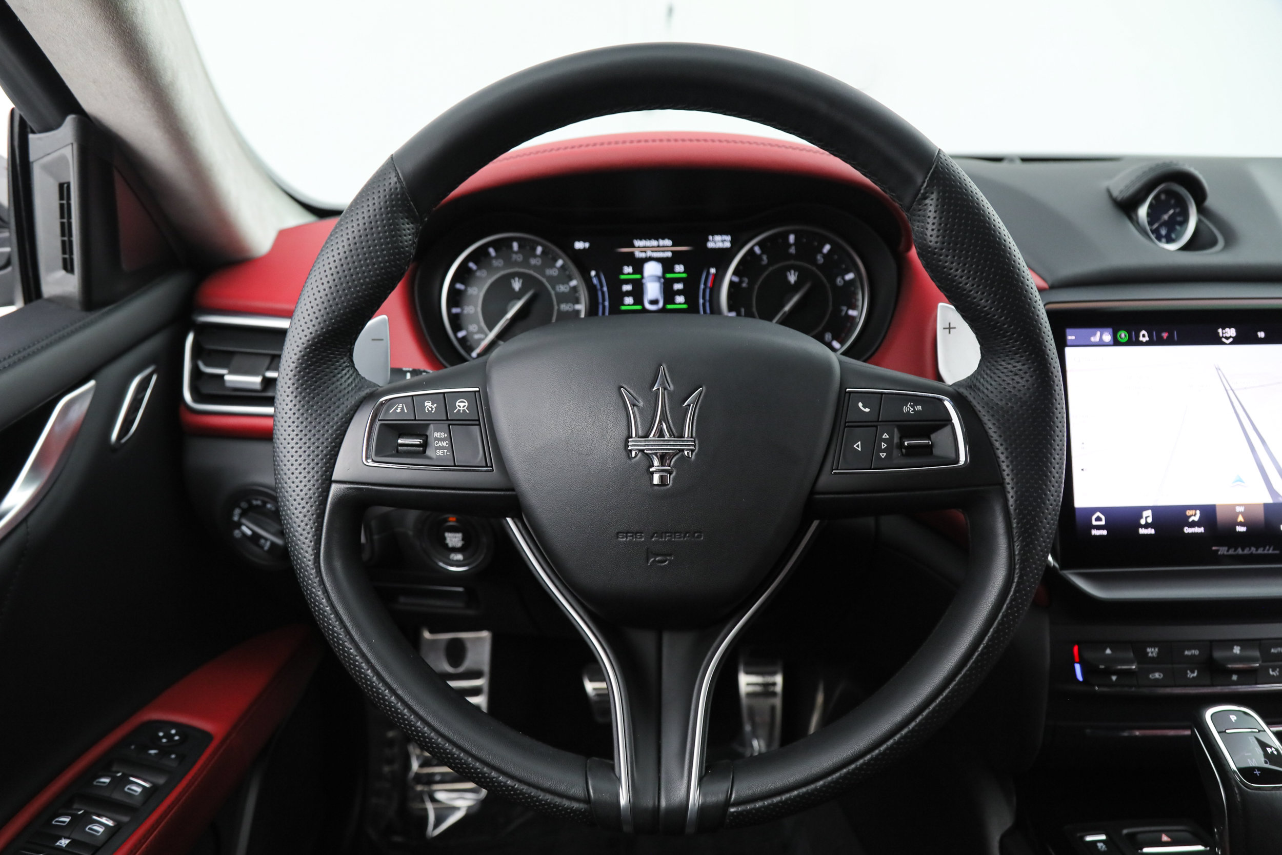 Certified 2023 Maserati Ghibli Modena RWD image 16