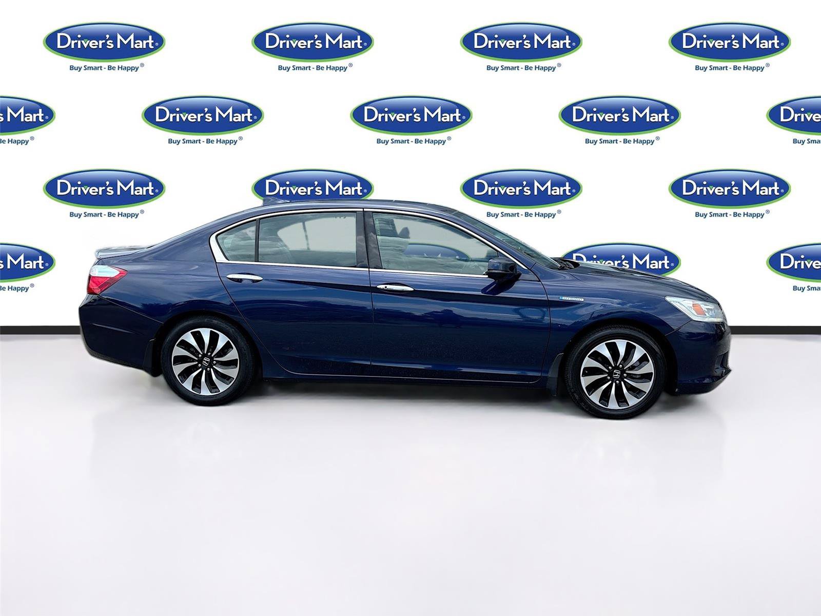 Used 2015 Honda Accord Touring image 8