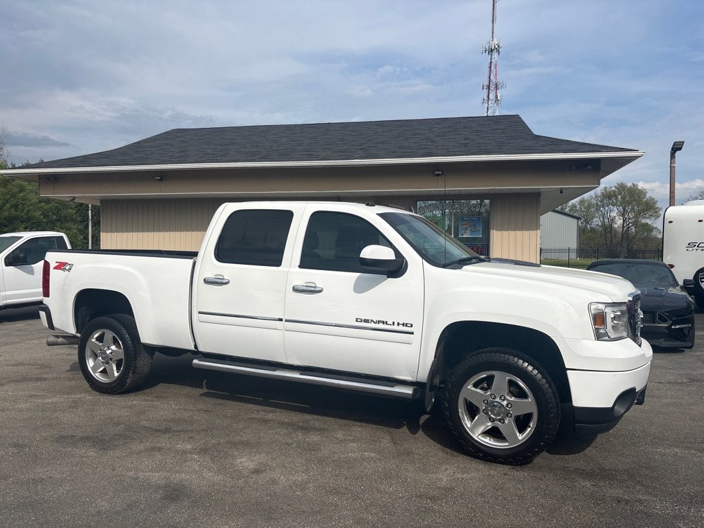 Used 2014 GMC Sierra 2500 Denali w/ LPO, On The Job Package