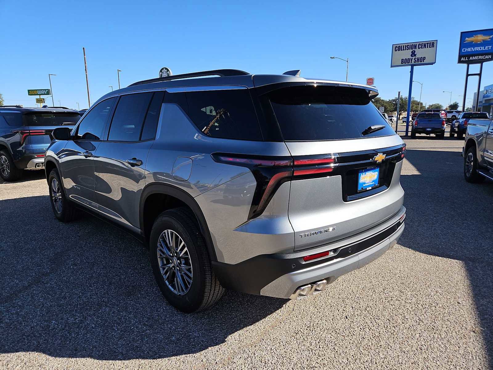 New 2026 Chevrolet Traverse LT image 6