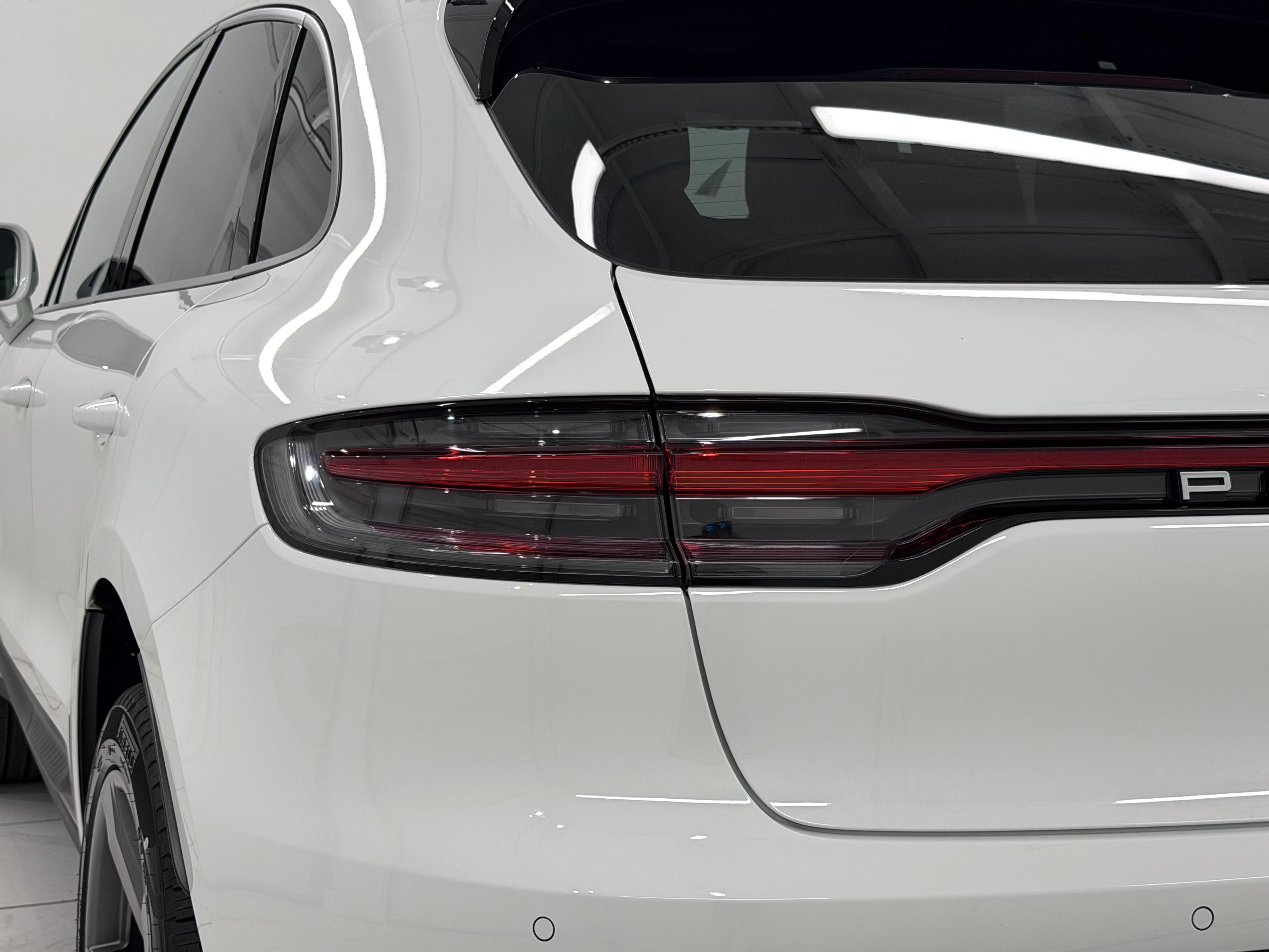 New 2026 Porsche Macan AWD/4WD image 18