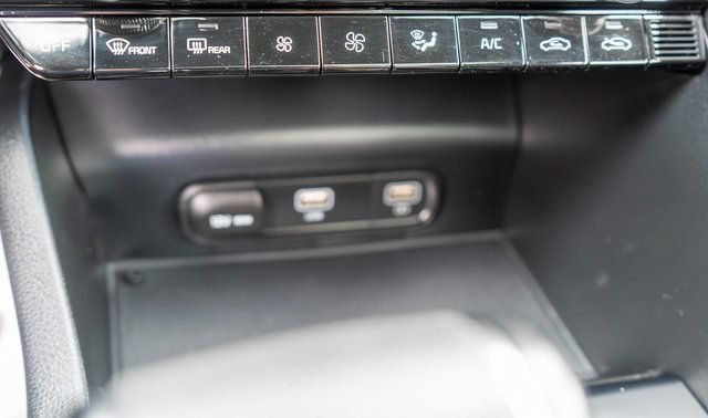 Used 2021 Kia K5 GT-Line w/ GT-Line FWD Premium Package image 24