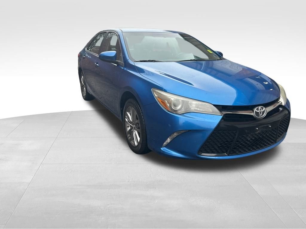 Used 2017 Toyota Camry SE image 7