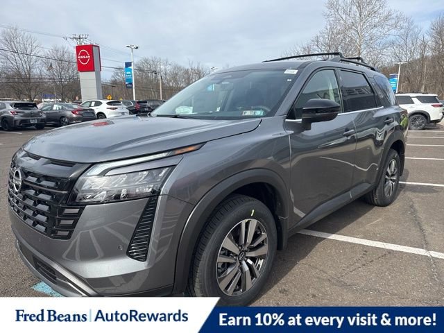 New 2026 Nissan Pathfinder SL image 4