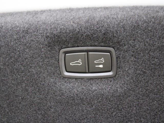 New 2024 Porsche Taycan 4S image 37