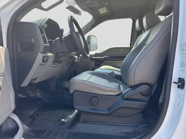 Used 2019 Ford F550 2WD Regular Cab Super Duty image 9