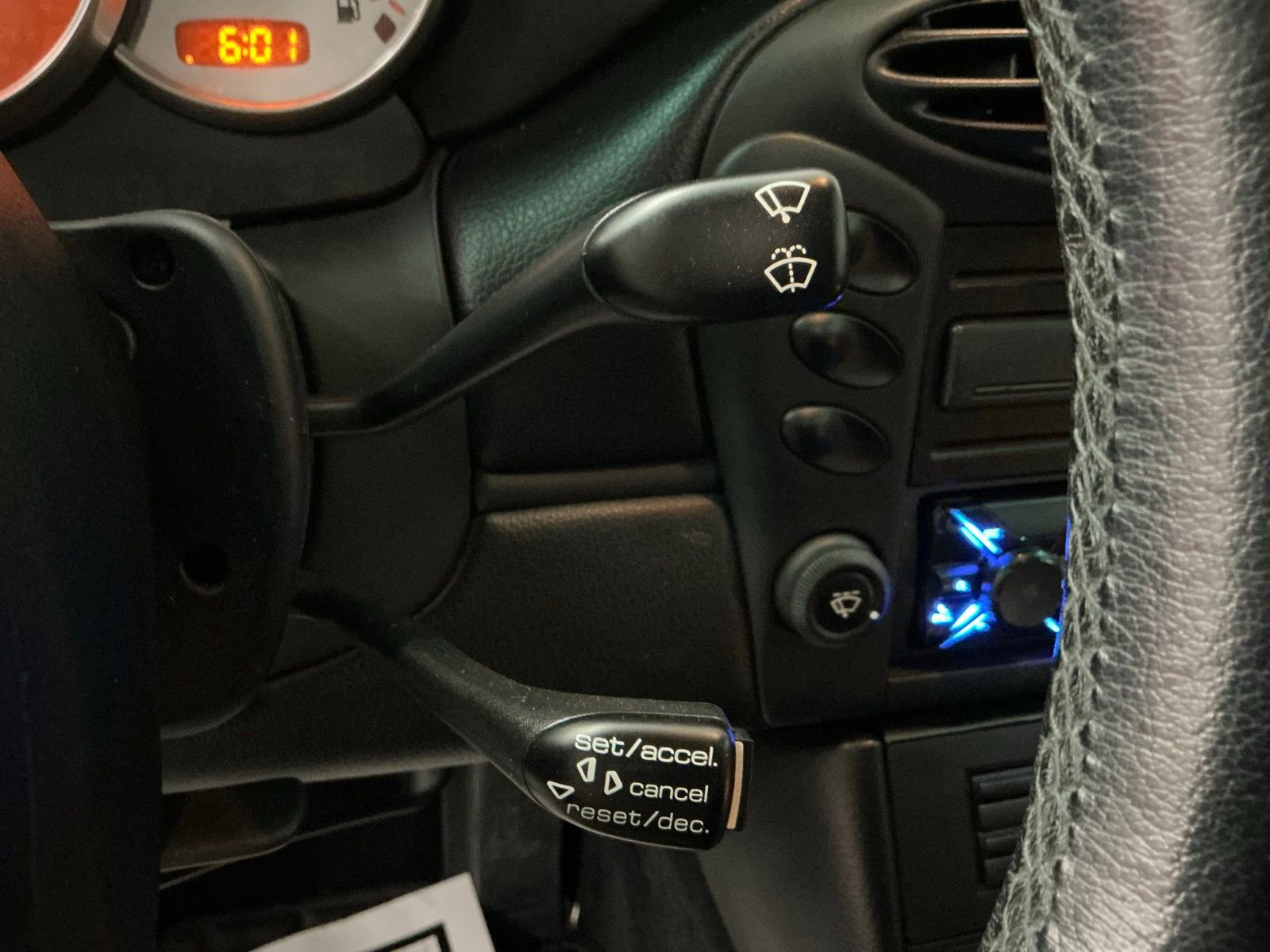 Used 2002 Porsche Boxster S image 31