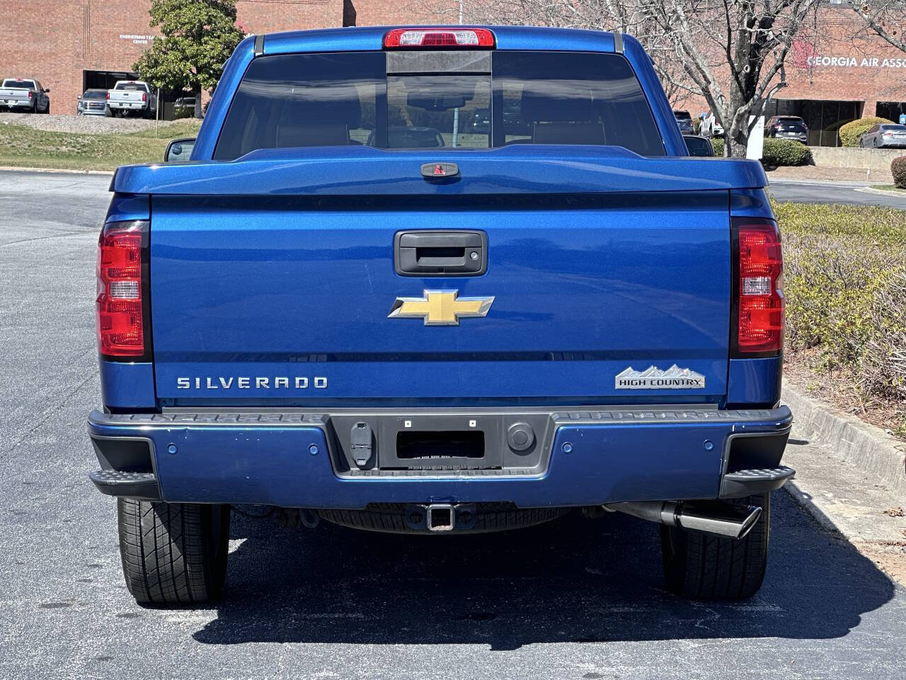 Used 2015 Chevrolet Silverado 1500 High Country w/ High Country Premium Package AWD/4WD image 4