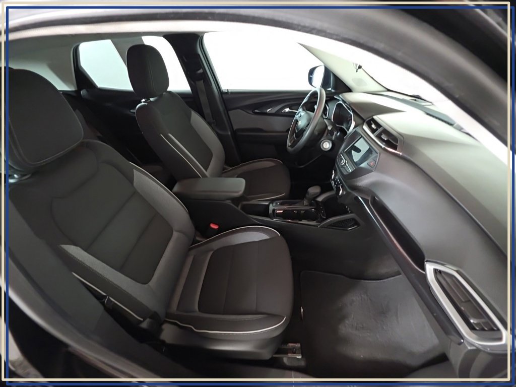 Certified 2023 Chevrolet TrailBlazer LS FWD image 33