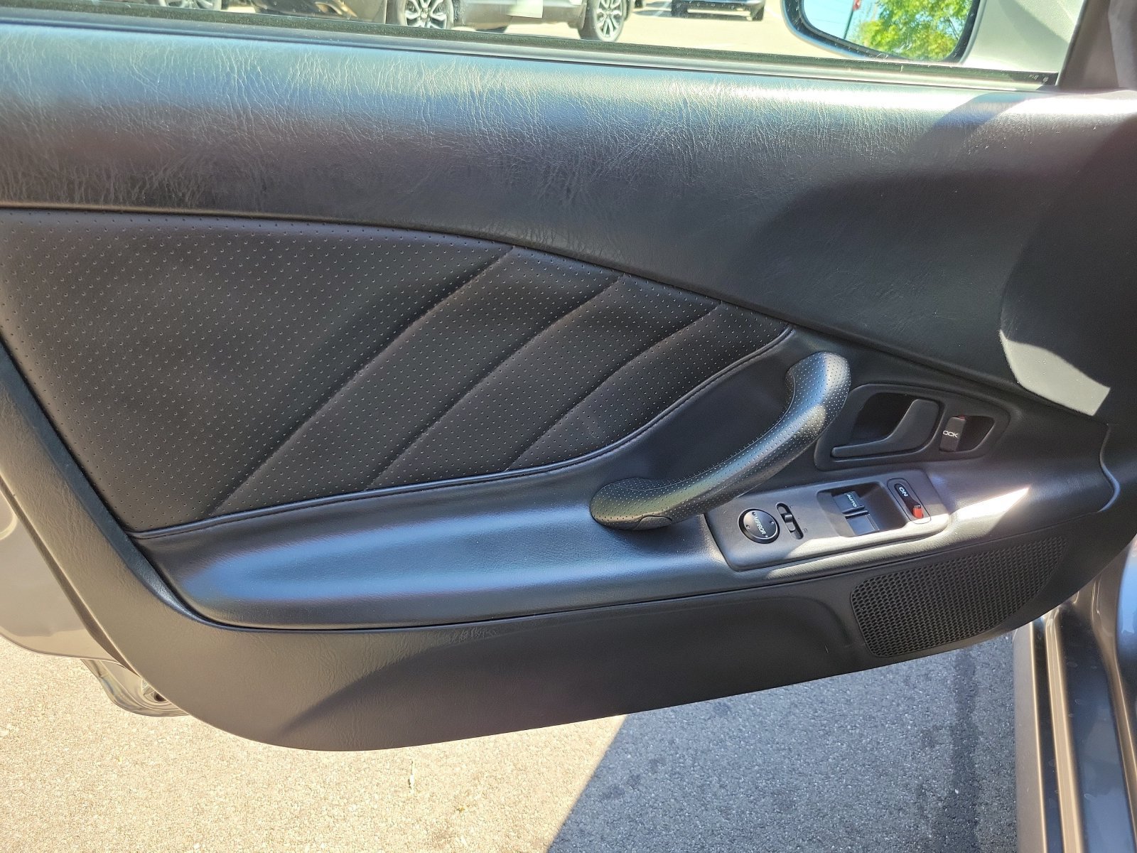 Used 2000 Honda S2000 image 7