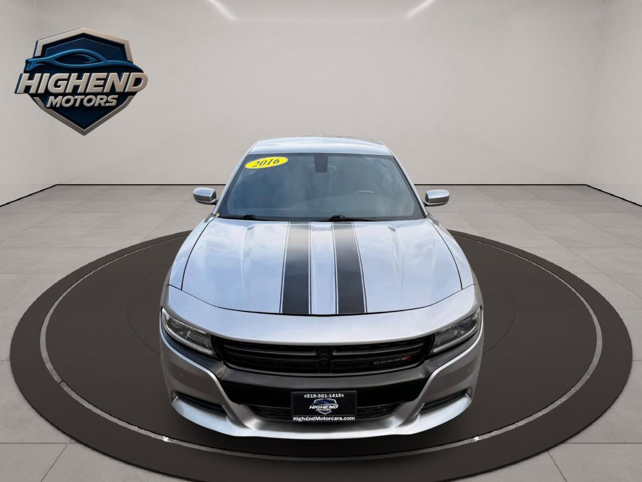 Used 2016 Dodge Charger SXT RWD image 11