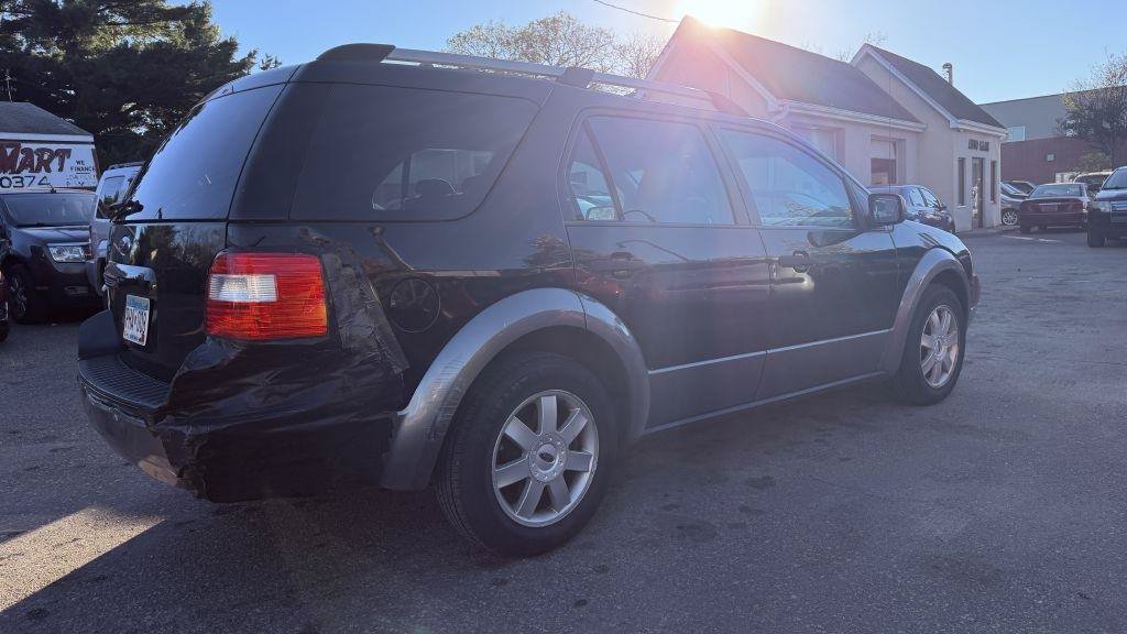Used 2006 Ford Freestyle SE FWD image 6
