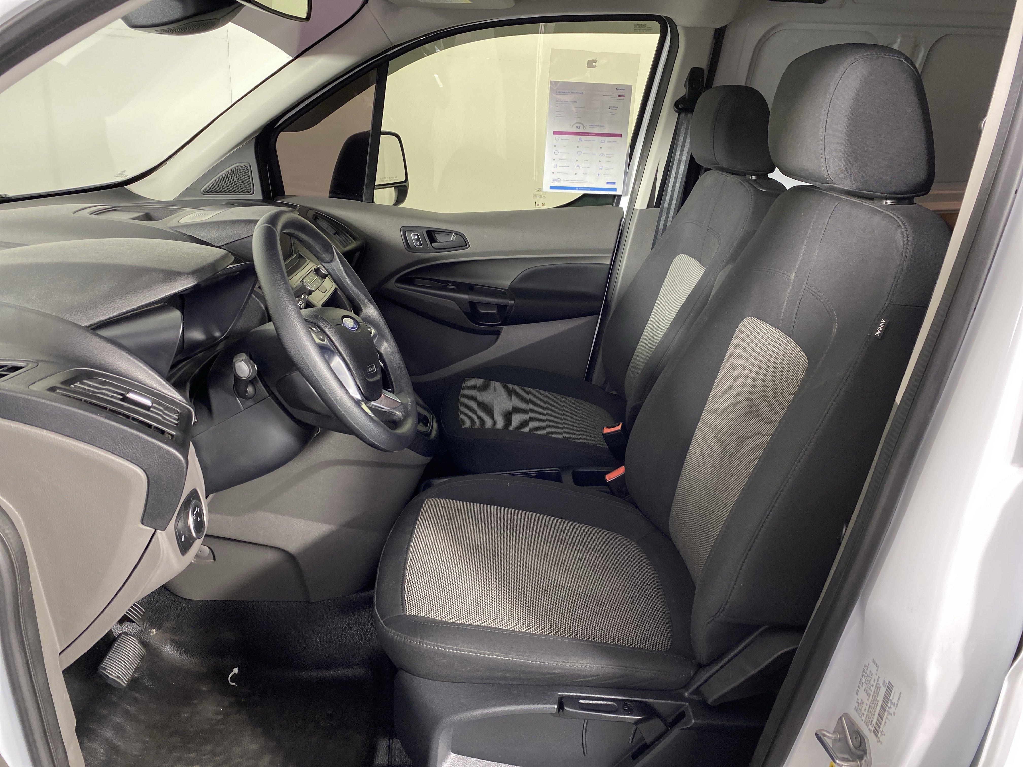 Used 2023 Ford Transit Connect XL image 14